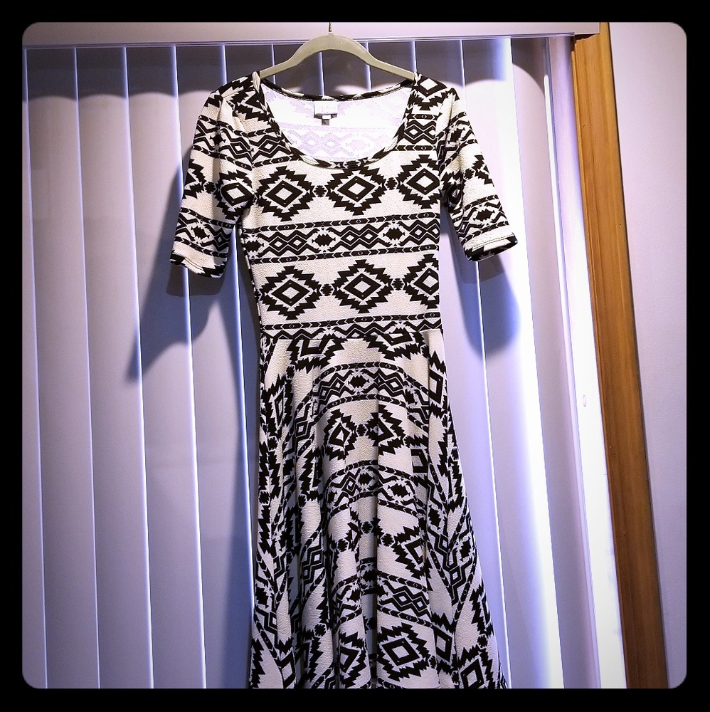 Lularoe Nicole dress